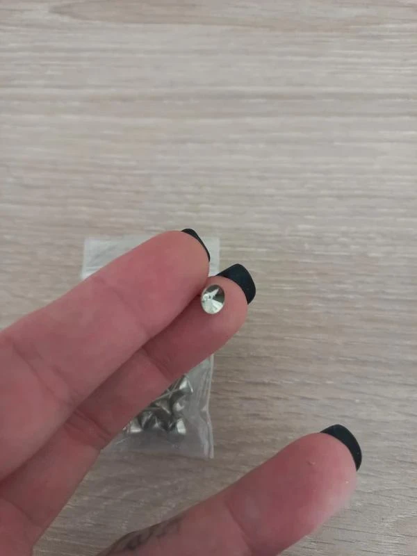 Set of earring backs – photo 2
